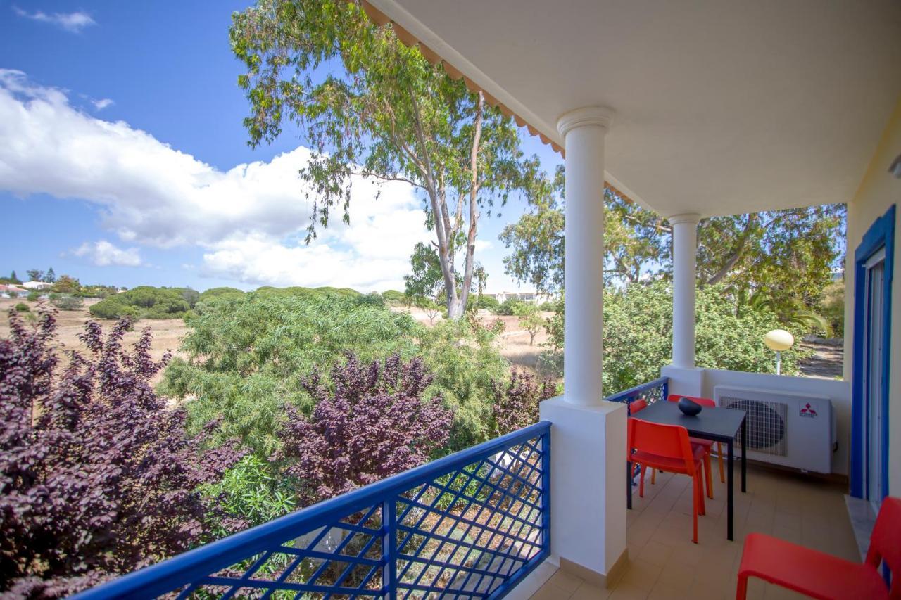 Apartmán Alfeli-Ap Olhos de Agua  Exteriér fotografie